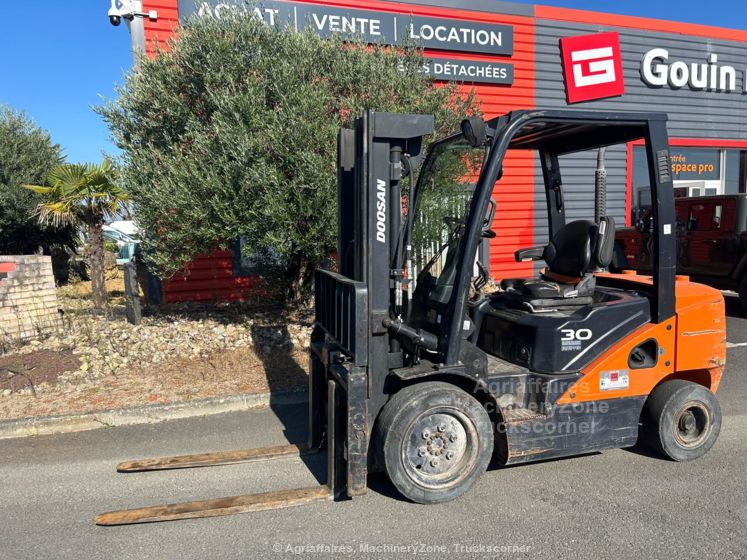 Doosan D30S-7